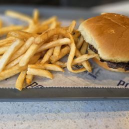Kids cheeseburger