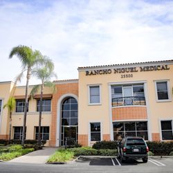 Smile Moderne - Located on 2nd floor of Rancho Niguel Medical building.