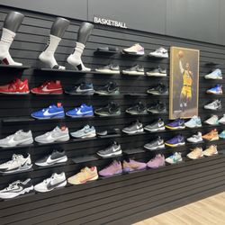 DICK'S Sporting Goods