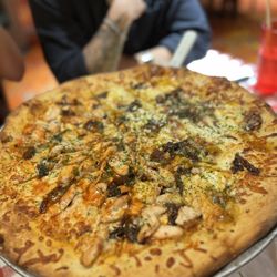 Bill's Pizza - Buffalo Chicken Pizza/Comeback