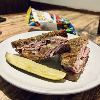 Picasso's - Ultimate Grilled Ham & Cheese - Pizza Near Me - Jacksonville, Florida