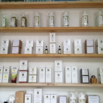 Holiday Skincare - Holiday Skincare proudly uses Eminence Organic products. - Skin Care Near Me - Seattle, Washington Holiday Skincare - Holiday Skincare proudly uses Eminence Organic products. - Skin Care Near Me - Seattle, Washington