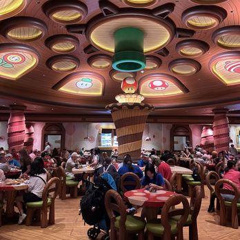 Toadstool Cafe - Interior - Burgers Near Me - Orlando, Florida