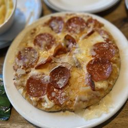 Fat Maddie's Blackhawk - Kids pepperoni pizza