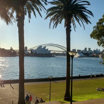 Mrs Macquarie's Chair - Landmarks & Historical Buildings Near Me - Sydney, NSW Mrs Macquarie's Chair - Landmarks & Historical Buildings Near Me - Sydney, NSW
