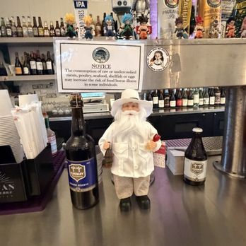 Phil's Fish Market & Eatery - Santa and bar - Seafood Near Me - Castroville, California Phil's Fish Market & Eatery - Santa and bar - Seafood Near Me - Castroville, California