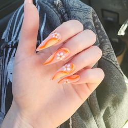 Nails Time & Spa