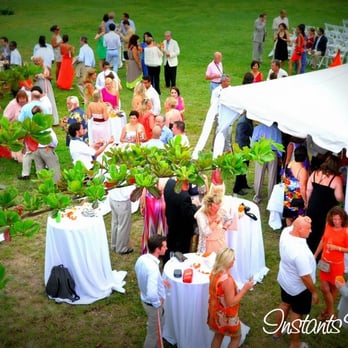 Veronica Pranzo Events - A cocktail between ceremony and reception - Party & Event Planning Near Me Veronica Pranzo Events - A cocktail between ceremony and reception - Party & Event Planning Near Me