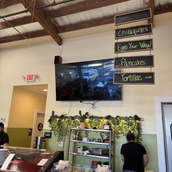 Roberta's Cocina Mexicana - Mexican Near Me - Sacramento, California Roberta's Cocina Mexicana - Mexican Near Me - Sacramento, California