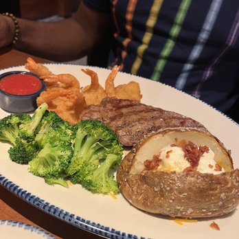Red Lobster - Surf & Turf Walt's Favorite Shrimp & 7 oz. Sirloin* - Seafood Near Me - Colorado Springs, Colorado Red Lobster - Surf & Turf Walt's Favorite Shrimp & 7 oz. Sirloin* - Seafood Near Me - Colorado Springs, Colorado
