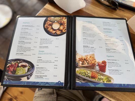 Four Tunas Fish & Bar Oceanside by null