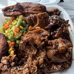 Fireside Jamaican Restaurant - Oxtails
