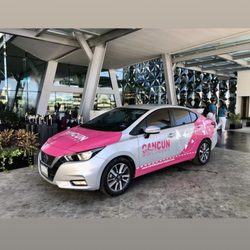 Cancun Airport Transfers - The real company cars for this business.