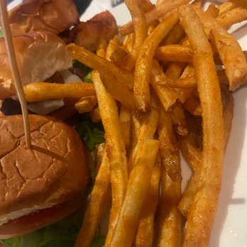 4th & Mill - Sliders and fries - American Near Me - Rancho Cucamonga, California