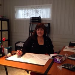 Tinker's Tax Service & Bookkeeping - Tax preparer queen doing what she knows how to do with excellence!