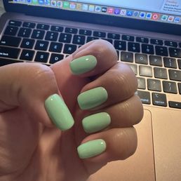 Gel manicure