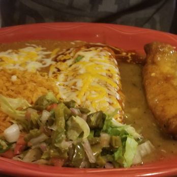 Casa Mexico - Casa mediana enchilada chili relleno - Mexican Near Me - Eagle, Colorado