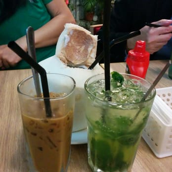 Bun Cha 越南餐館 - Iced coffee and minty/citrus drink - Vietnamese Near Me - Hong Kong, HK