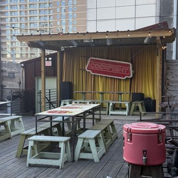 El Cockfight - Rooftop bar - Cocktail Bars Near Me - Austin, Texas El Cockfight - Rooftop bar - Cocktail Bars Near Me - Austin, Texas