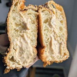 Fig and Olive Cafe - Fig and honey filled croissant