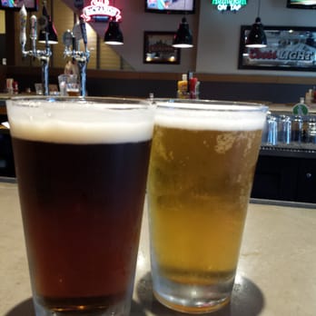 Collins Brewhouse - Pubs Near Me - Dundas, Ontario