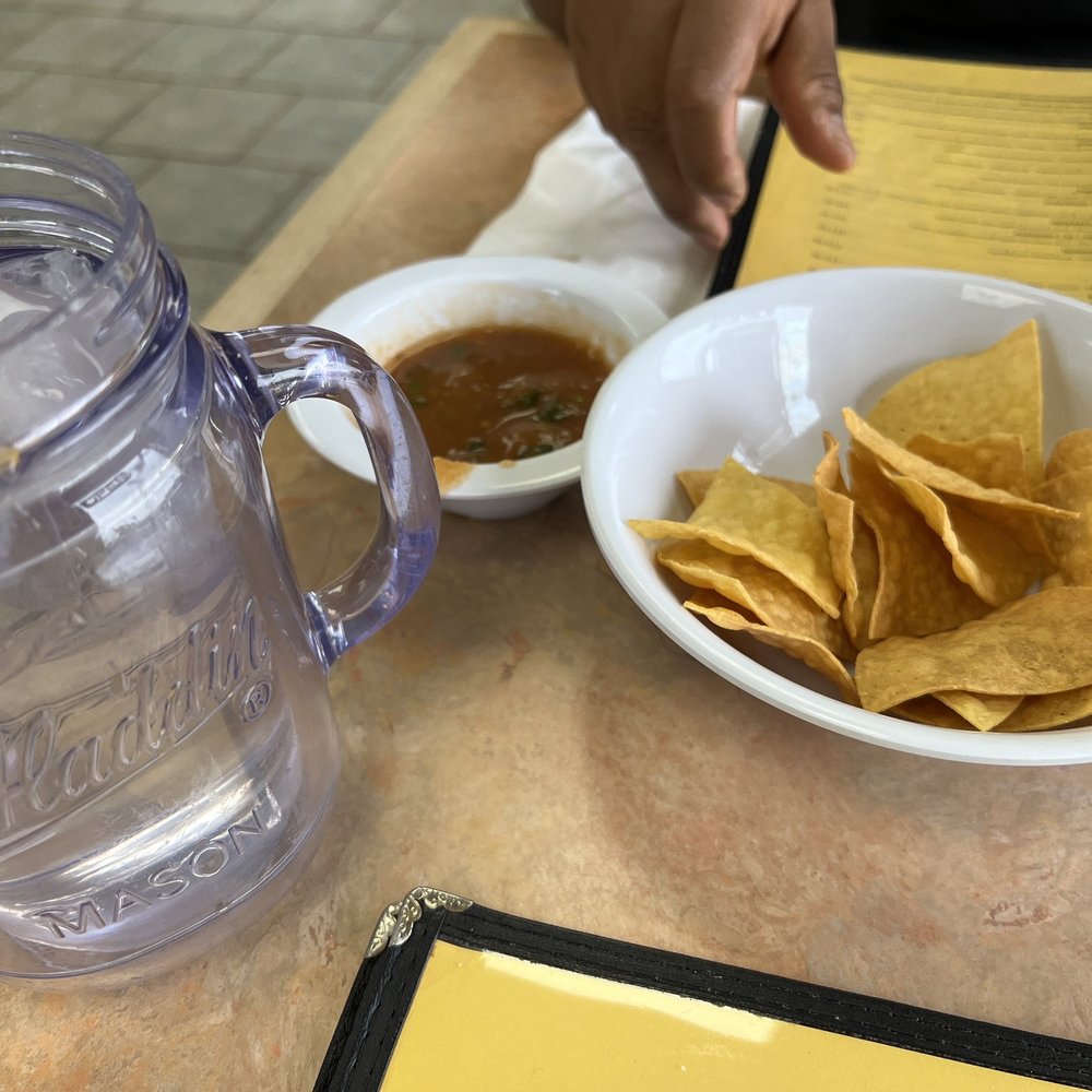 La Tortuga Torteria - Chips and salsa are basic but appreciated! - Mexican Near Me - Seaside, California La Tortuga Torteria - Chips and salsa are basic but appreciated! - Mexican Near Me - Seaside, California