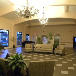 Skyline Health Care Center - The Lobby