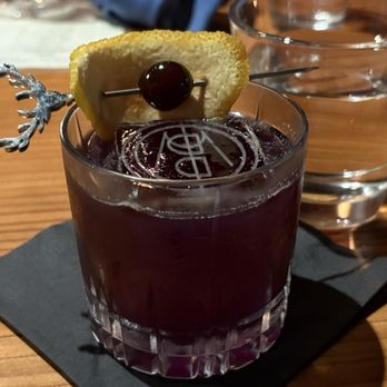 Lido Bottle Works - Old-fashioned with a twist - Wine Bars Near Me - Newport Beach, California Lido Bottle Works - Old-fashioned with a twist - Wine Bars Near Me - Newport Beach, California