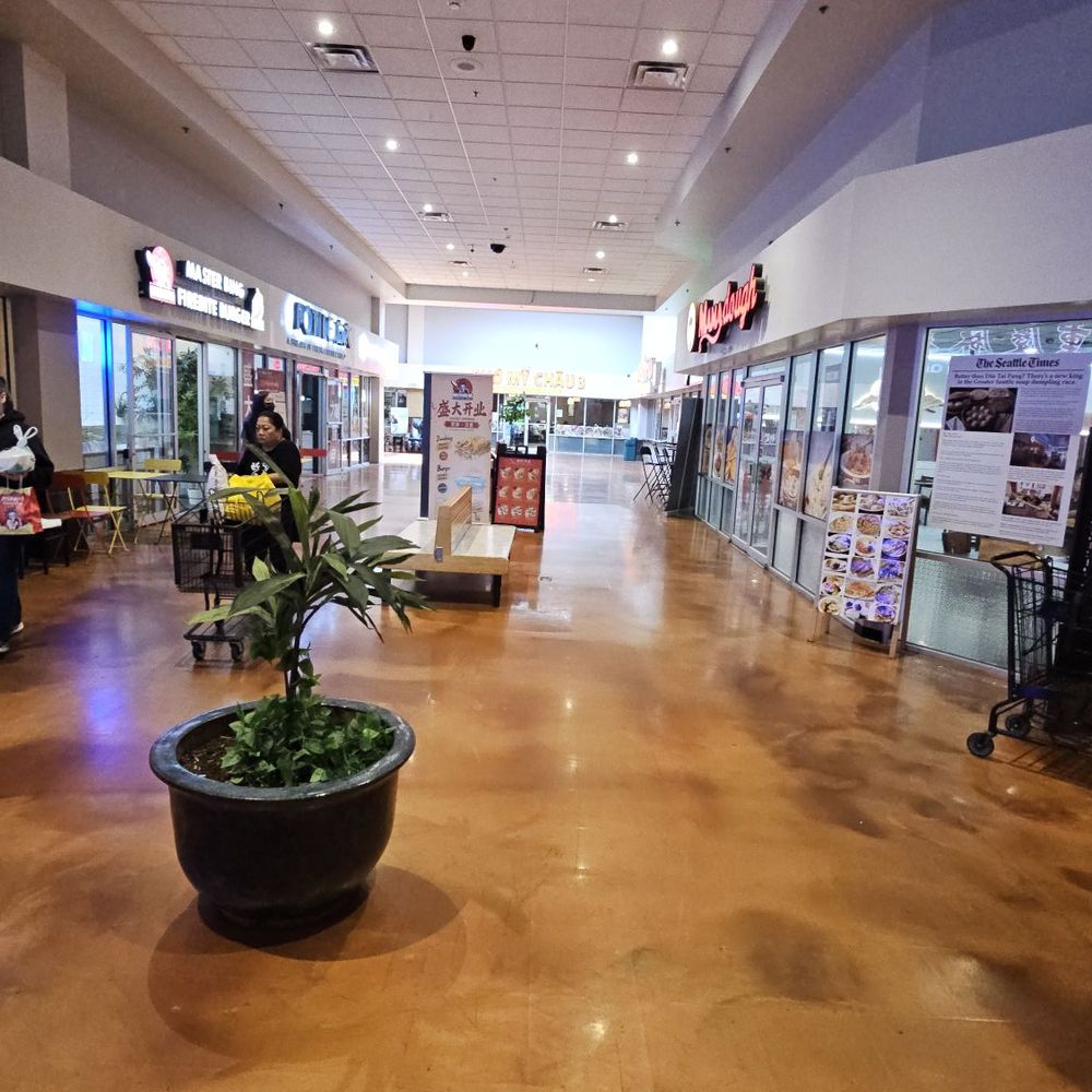 Great Wall Shopping Mall - Interior - Shopping Centers Near Me - Kent, Washington