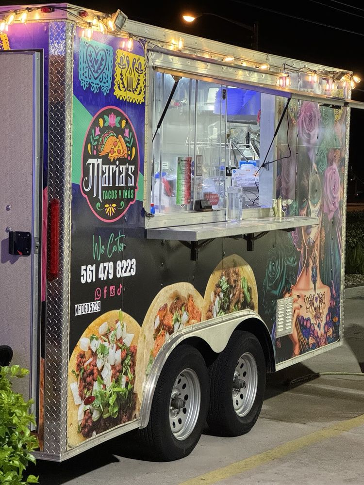 Food from Maria's Tacos Y Mas