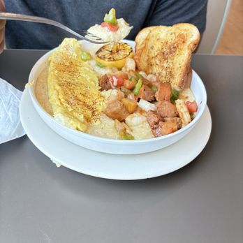 Eggs Up Grill - Shrimp & Grits Bowl - Breakfast & Brunch Near Me - Austell, Georgia