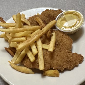 The Pickle Back - Chicken tenders - American Near Me - Marne, Michigan