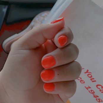Posh - Mani gel - Nail Salons Near Me - Van Nuys, California