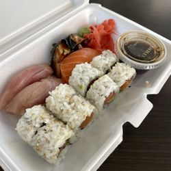 Sushi Cafe