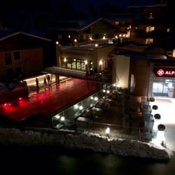 Alpinresort Sport & Spa Hotel - Gorgeous outdoor heated pool at this ski resort