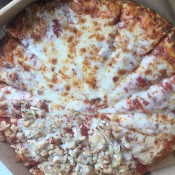 Mountain Mike's Pizza - Cheese and chicken pizza - Pizza Near Me - Concord, California Mountain Mike's Pizza - Cheese and chicken pizza - Pizza Near Me - Concord, California