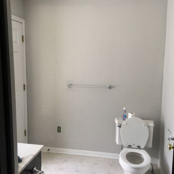 Two Chicks Painting - After bath Respose grey - Home Staging Near Me - Elyria, Ohio
