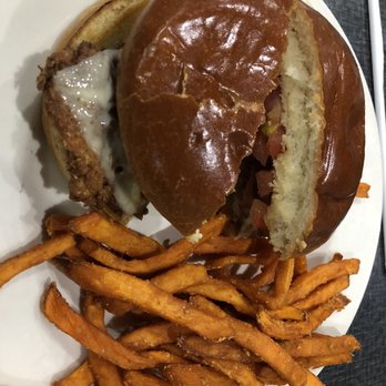 South Cobb Diner - Fried chicken sandwich - Southern Near Me - Austell, Georgia South Cobb Diner - Fried chicken sandwich - Southern Near Me - Austell, Georgia