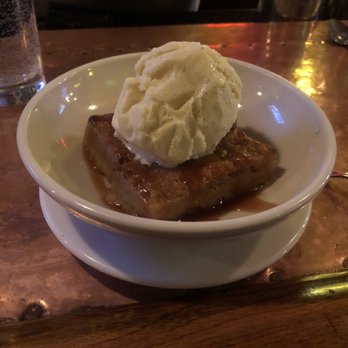 Fat Cats - Apple cobbler! - New American Near Me - Cleveland, Ohio