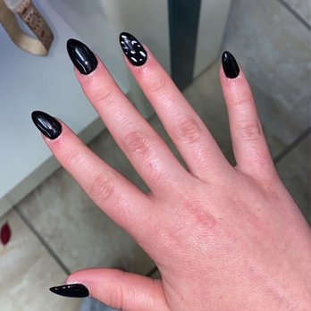 River Nail & Spa - Nail Salons Near Me - Farmington, Missouri