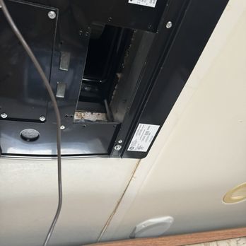 Excel Fleet Service - Wires hanging from the air conditioner job was never finished by Excel Fleet In West Palm beach. - RV Repair Near Me - West Palm Beach, Florida Excel Fleet Service - Wires hanging from the air conditioner job was never finished by Excel Fleet In West Palm beach. - RV Repair Near Me - West Palm Beach, Florida