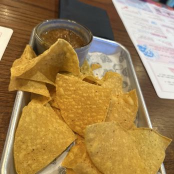 Banditos Bar & Kitchen - Chips n Salsa - Bars Near Me - Columbia, Maryland