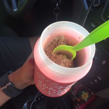 Sunset Slush - Holden Beach - Chocolate ice cream - Ice Cream & Frozen Yogurt Near Me - Holden Beach, North Carolina Sunset Slush - Holden Beach - Chocolate ice cream - Ice Cream & Frozen Yogurt Near Me - Holden Beach, North Carolina