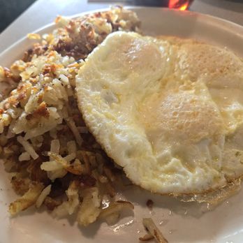 Omega Restaurant - Eggs over easy with hash browns - American Near Me - Milpitas, California