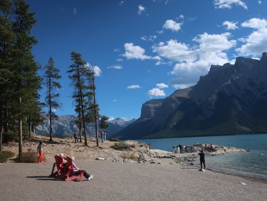 Lake Minnewanka by null