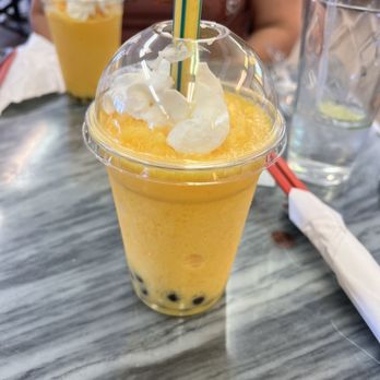2000 Vietnam Restaurant - Mango boba smoothie - Vietnamese Near Me - Albuquerque, New Mexico
