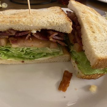 Colonial Kitchen - BLT Sandwich - Breakfast & Brunch Near Me - San Marino, California