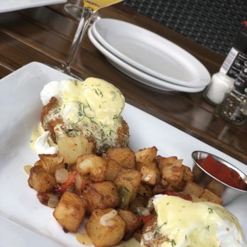The Union Kitchen - Texas Blue Crab Cake - New American Near Me - Houston, Texas