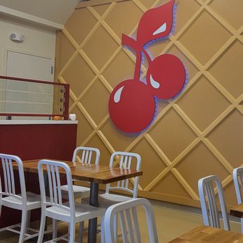 Bruster's Real Ice Cream - Inside seating - Desserts Near Me - Phoenix, Arizona