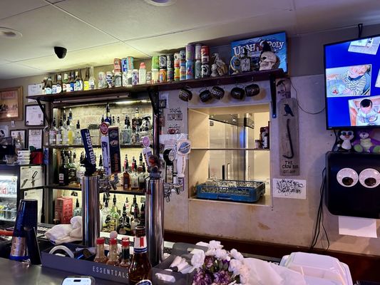 Crow and the Pitcher by null